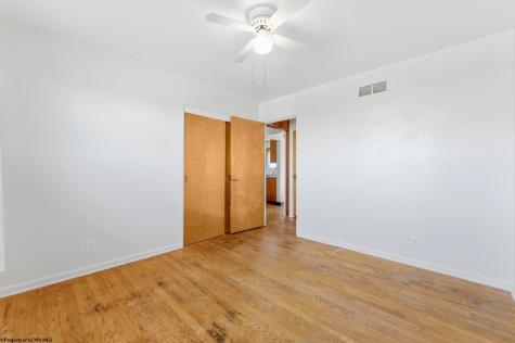 17 Grandview Terrace Uniontown PA 15401