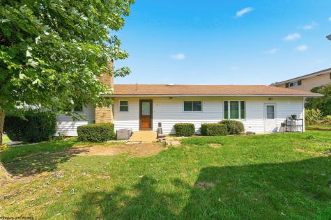 17 Grandview Terrace Uniontown PA 15401