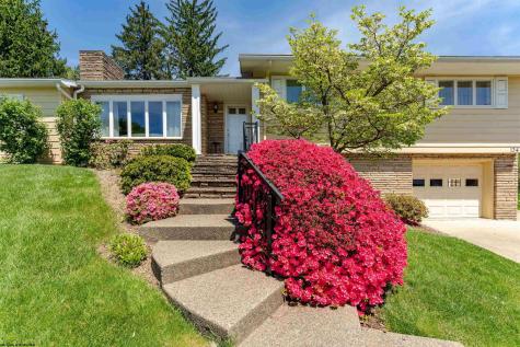 1348 Anderson Avenue Morgantown WV 26505