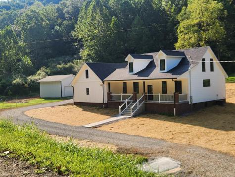 596 East Run Road West Union WV 26456