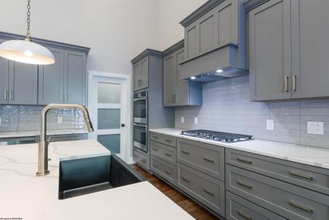 104 Crestview Drive Morgantown WV 26508