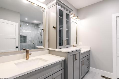 104 Crestview Drive Morgantown WV 26508