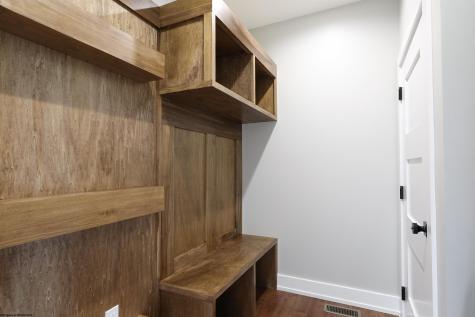 104 Crestview Drive Morgantown WV 26508