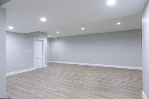 104 Crestview Drive Morgantown WV 26508