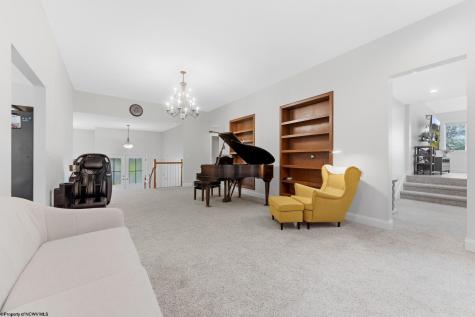 911 Richard Place Morgantown WV 26505