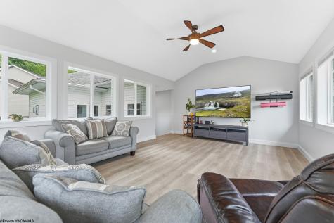 911 Richard Place Morgantown WV 26505