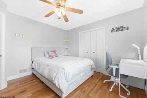 911 Richard Place Morgantown WV 26505
