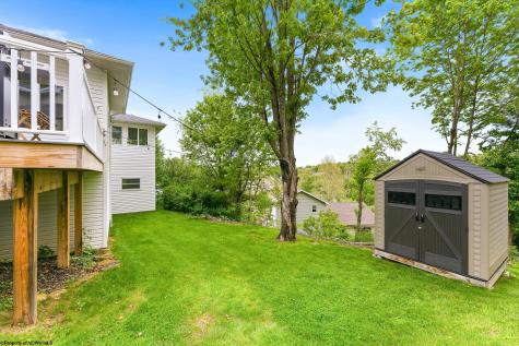 911 Richard Place Morgantown WV 26505