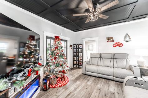 212 Carpenter Street Clarksburg WV 26301