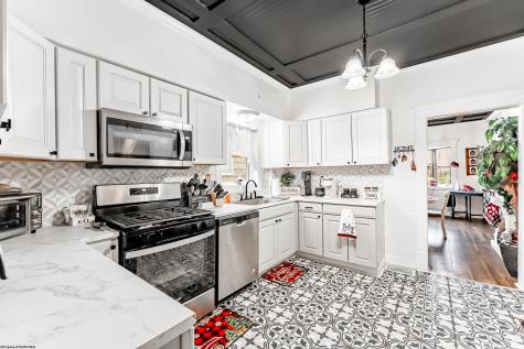 212 Carpenter Street Clarksburg WV 26301