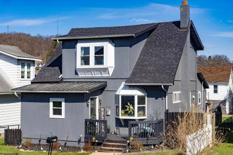 212 Carpenter Street Clarksburg WV 26301