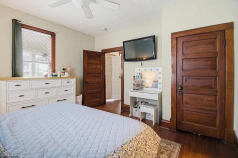 227 Maple Avenue Bridgeport WV 26330