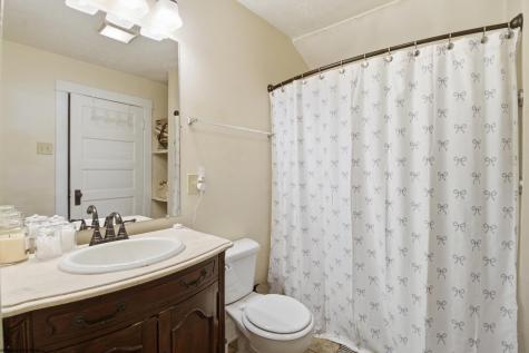 227 Maple Avenue Bridgeport WV 26330