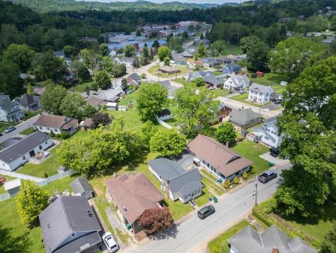 227 Maple Avenue Bridgeport WV 26330