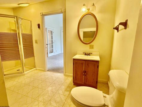 1 Pinnacle Peak Lane Fairmont WV 26554