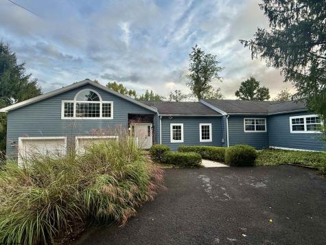 1 Pinnacle Peak Lane Fairmont WV 26554