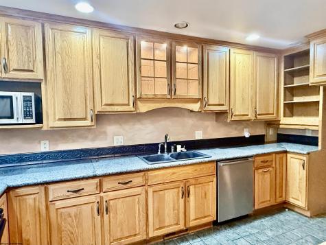 1 Pinnacle Peak Lane Fairmont WV 26554