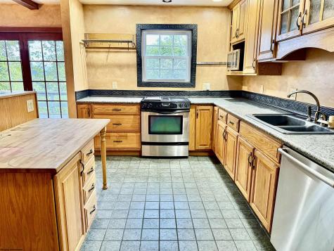 1 Pinnacle Peak Lane Fairmont WV 26554