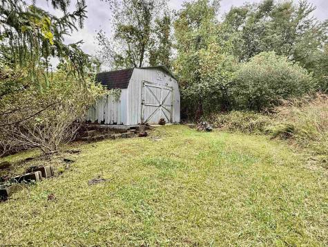 1 Pinnacle Peak Lane Fairmont WV 26554