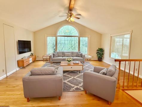 1 Pinnacle Peak Lane Fairmont WV 26554