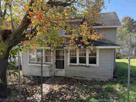 144 Johnson Avenue Elkins WV 26241