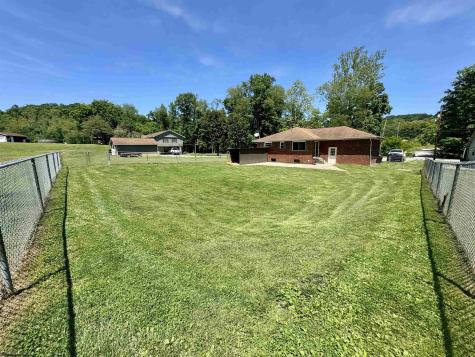 316 Hickory Lane Weston WV 26452