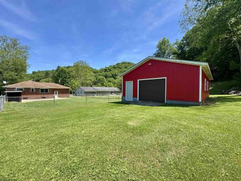 316 Hickory Lane Weston WV 26452
