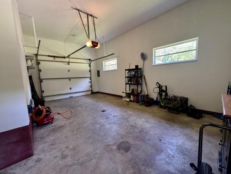 316 Hickory Lane Weston WV 26452