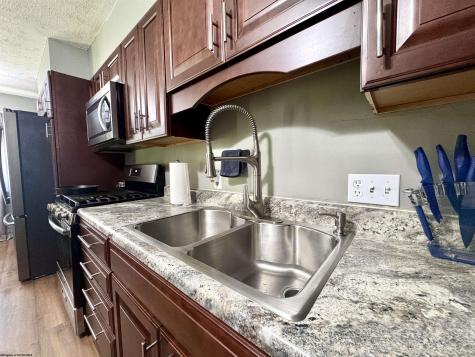 316 Hickory Lane Weston WV 26452