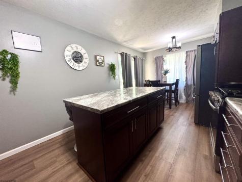 316 Hickory Lane Weston WV 26452
