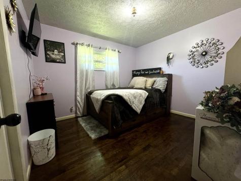 316 Hickory Lane Weston WV 26452