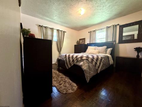 316 Hickory Lane Weston WV 26452