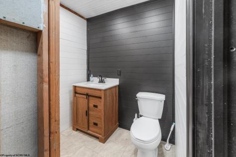 146 Hecks Run Road Fairmont WV 26554