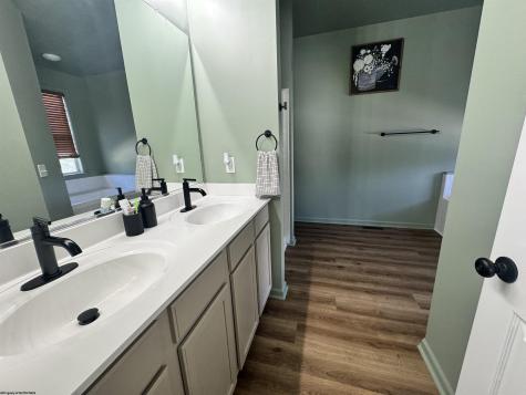223 Harvest Ridge Lane Morgantown WV 26508