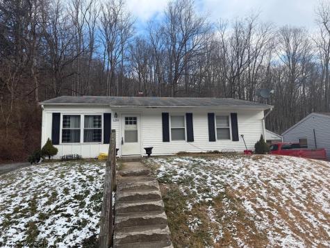 1255 Bellaire Street Fairmont WV 26554