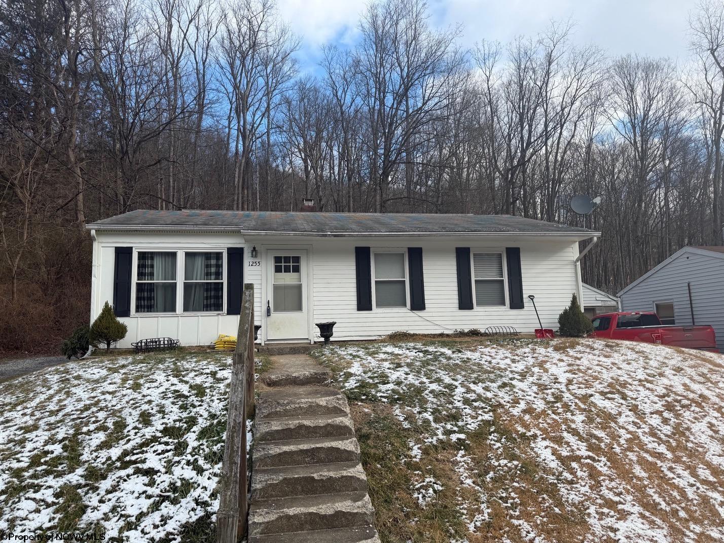 1255 Bellaire Street Fairmont WV 26554