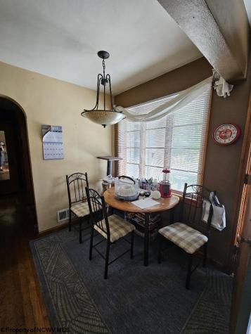 607 S Pike Street Shinnston WV 26431