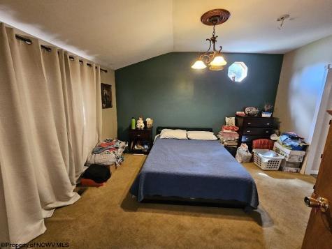 607 S Pike Street Shinnston WV 26431