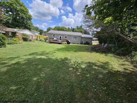 607 S Pike Street Shinnston WV 26431