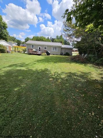 607 S Pike Street Shinnston WV 26431