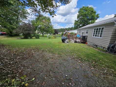 607 S Pike Street Shinnston WV 26431