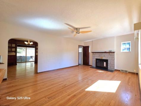 1231 College Park Fairmont WV 26554