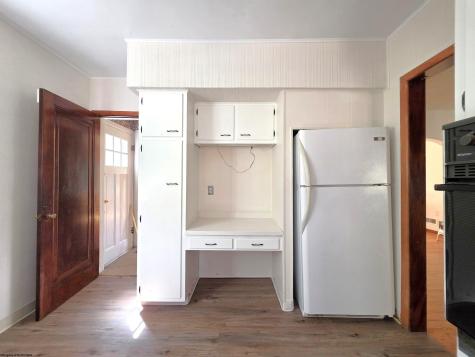 1231 College Park Fairmont WV 26554