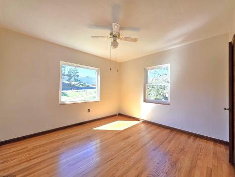 1231 College Park Fairmont WV 26554