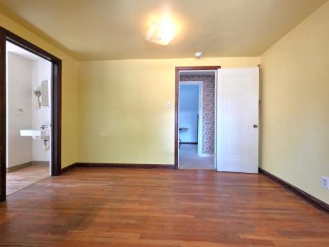 1231 College Park Fairmont WV 26554