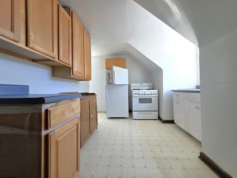 1231 College Park Fairmont WV 26554