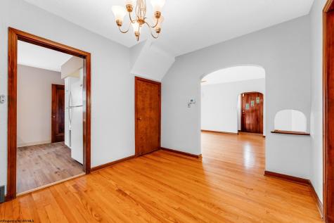 1231 College Park Fairmont WV 26554