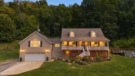 257 Thorn Stop Circle Clarksburg WV 26301