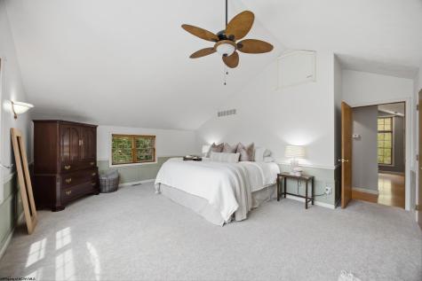 257 Thorn Stop Circle Clarksburg WV 26301