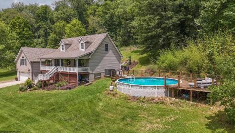 257 Thorn Stop Circle Clarksburg WV 26301
